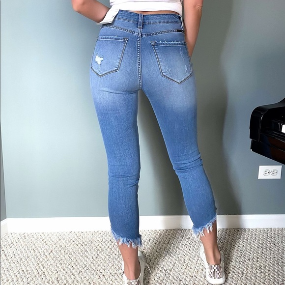 Kancan Destroyed Frayed Hem Ankle Skinny Jeans - Picture 5 of 9